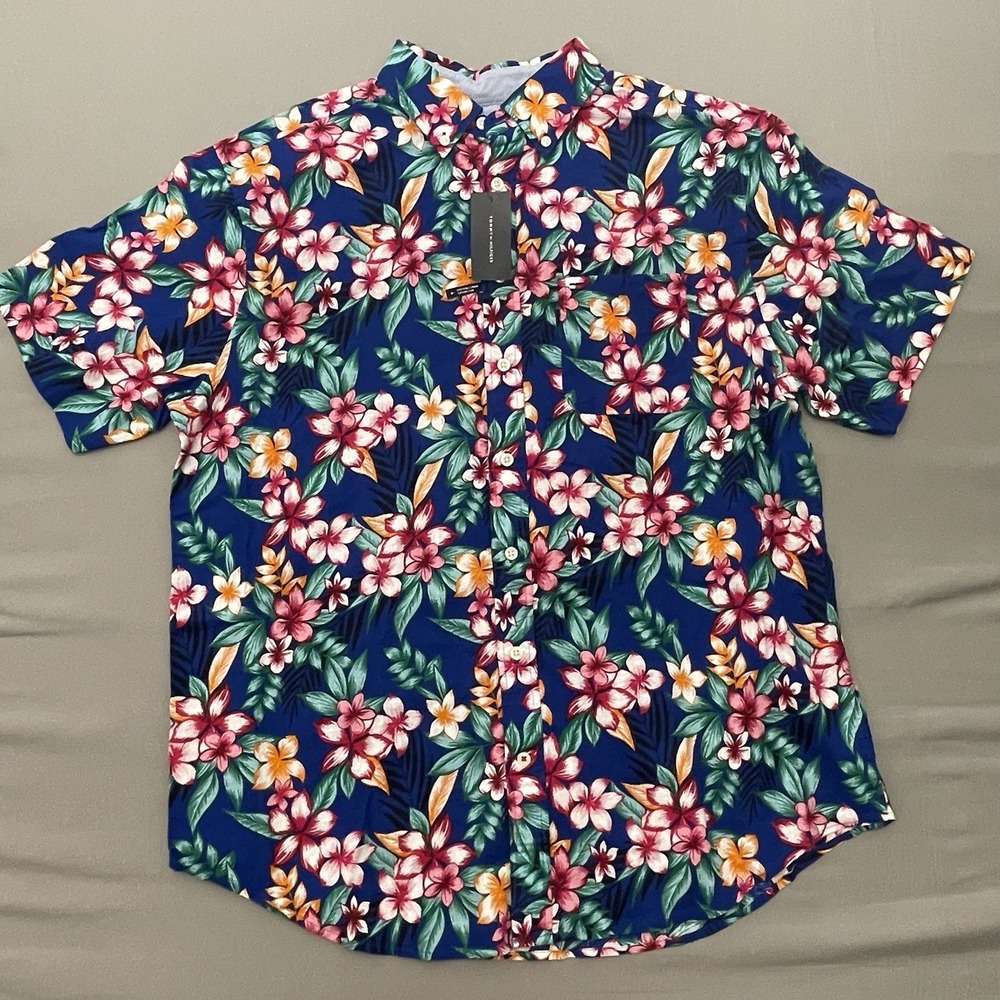 Tommy Hilfiger Men's Hawaiian Short Sleeve Shirt, New With Tags, size XLT